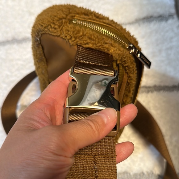 Everywhere belt bag Sherpa - Picture 3 of 3